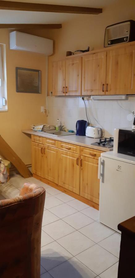 זלקרוס Antal Apartmanok מראה חיצוני תמונה
